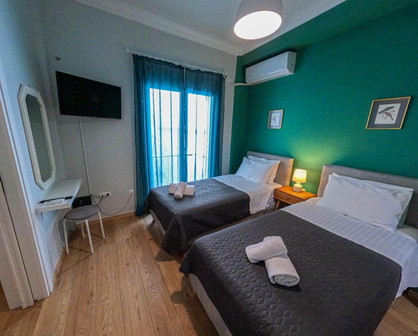 Comfortable Apt, Next To Archeological Museum! Афіни Екстер'єр фото