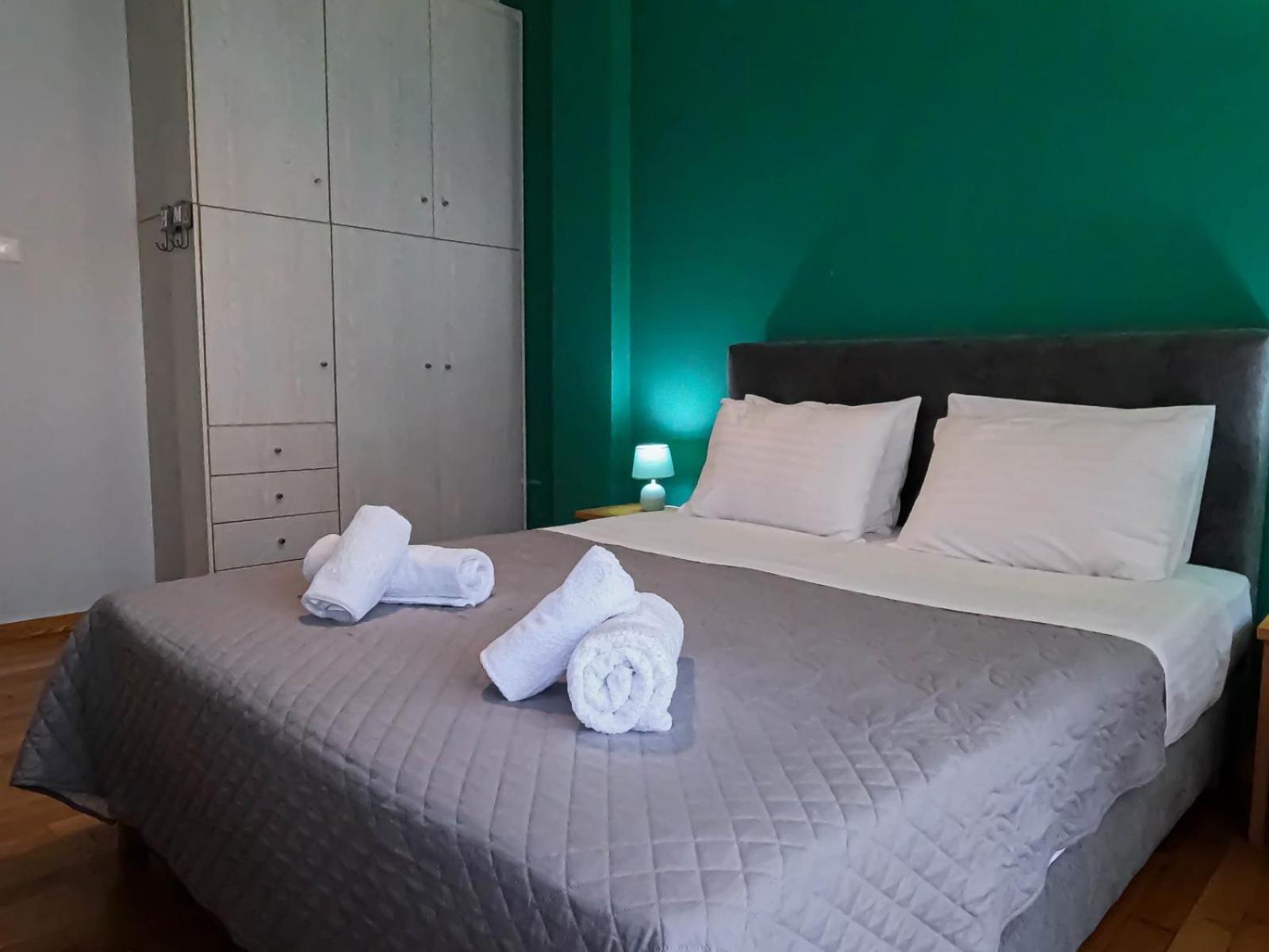 Comfortable Apt, Next To Archeological Museum! Афіни Екстер'єр фото