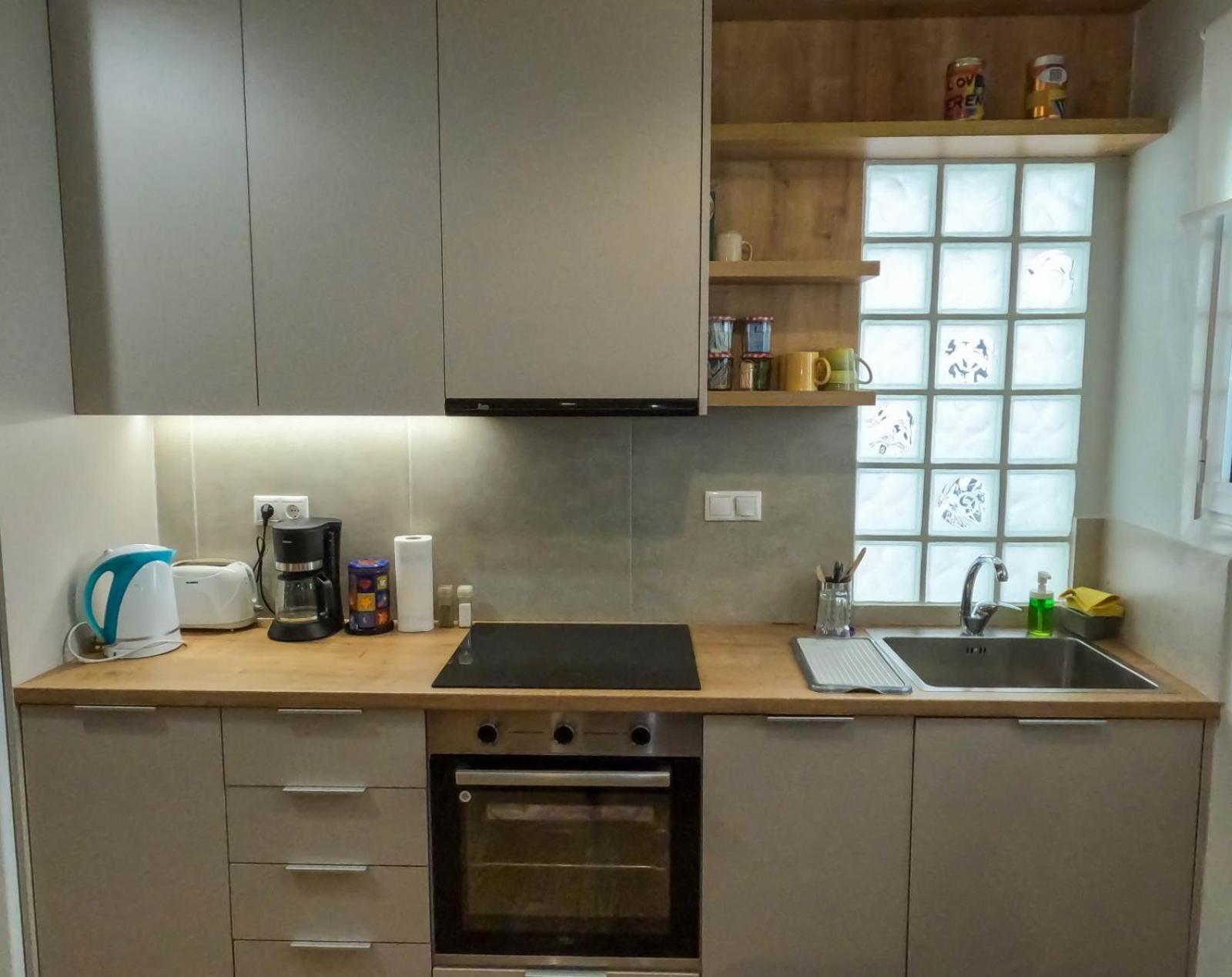Comfortable Apt, Next To Archeological Museum! Афіни Екстер'єр фото